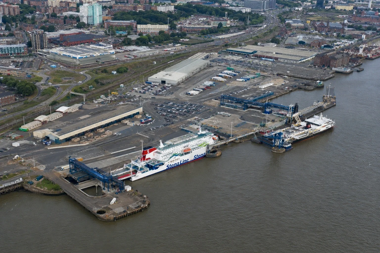 Fergereise og havneinformasjon for Liverpool–Belfast